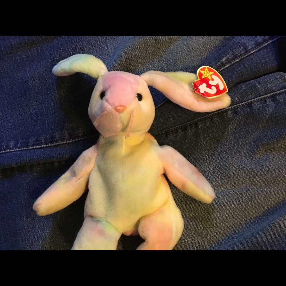 ty beanie baby “hippy” the rabbit